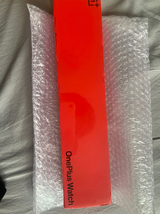 一加手表，全新，活动奖品，非偏远地区顺丰包...