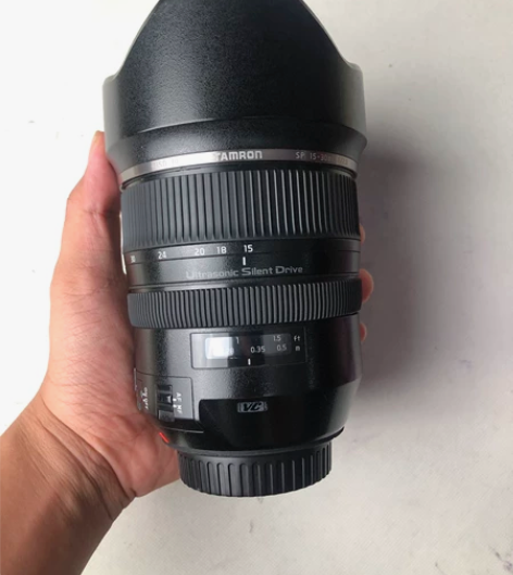 腾龙15-30mm 佳能口 外观看图 一点...