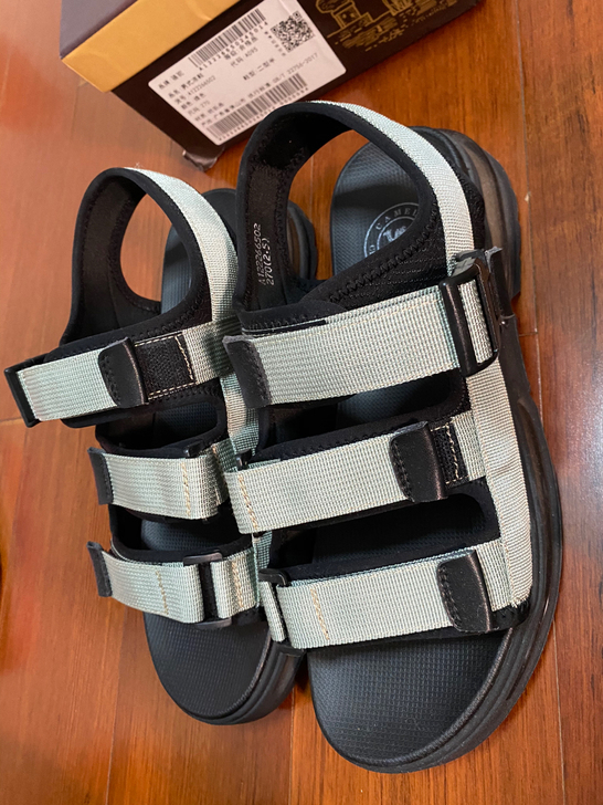 全新 骆驼鞋2021夏季新款爆米花男士沙滩鞋