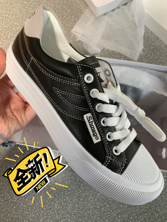 皮面板鞋处理，鞋码偏小一码。鞋店关门 剩下...