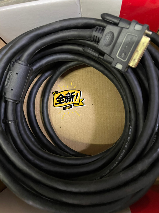 Dvi接口线  10米长！