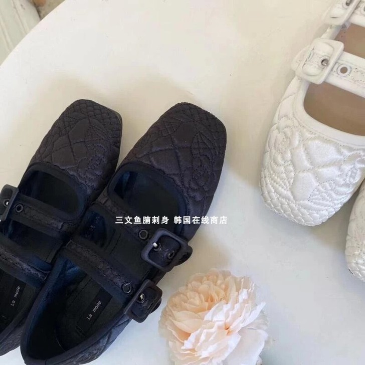 刺绣缎面复古皮带扣玛丽珍鞋单鞋