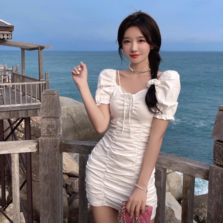 纯欲风褶皱包臀裙子夏天2021年新款收腰修...