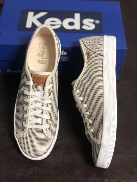 全新正品Keds板鞋     优惠129元...