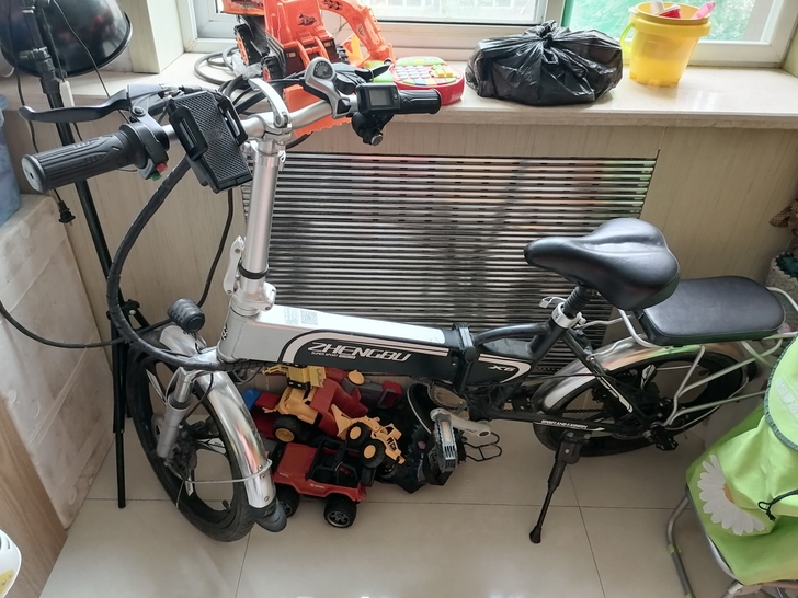 正步品牌折叠电动自行车可放后备箱买的时候3...