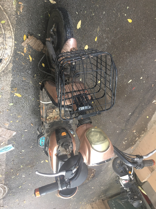 新买了电动车，替换下来一个，需要联系，便宜...
