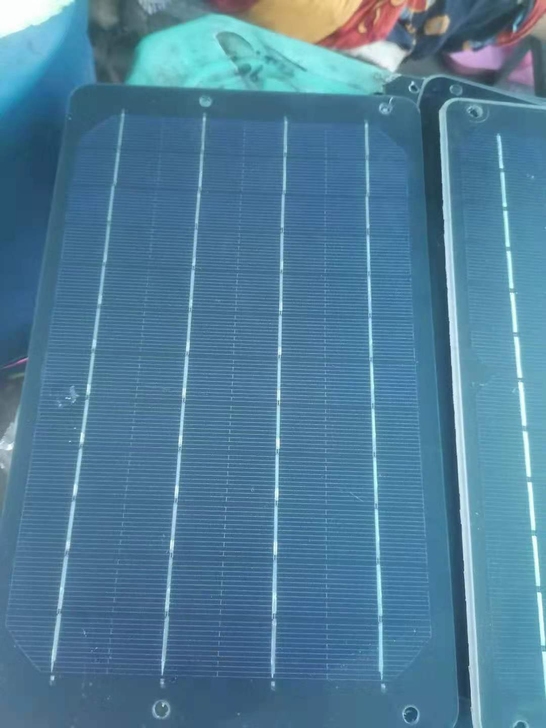 太阳能板5瓦6伏99新呢库存一批没使用过共...