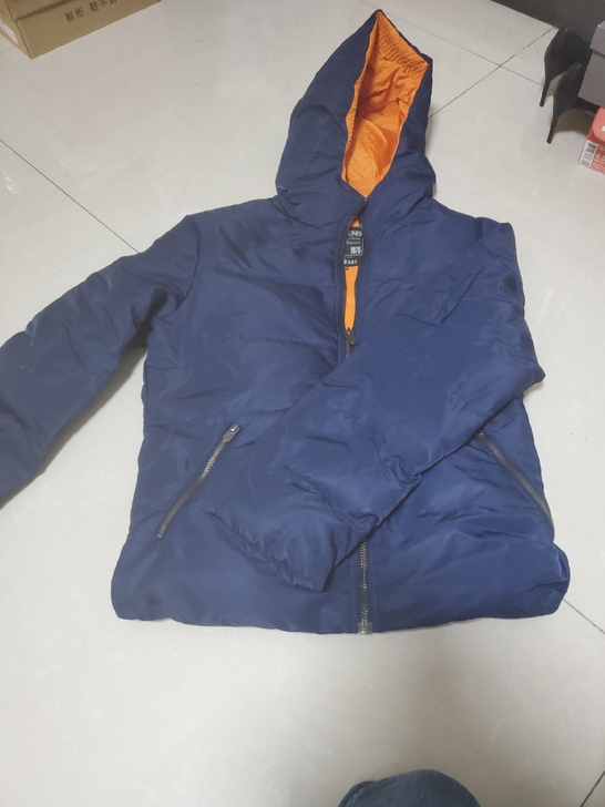 男士羽绒服，闲置的，尺码185/104A，...