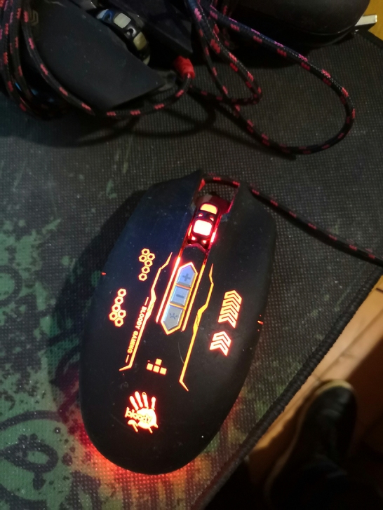 双飞燕 血手宝时捷 Q80 电竞游戏鼠标 ...