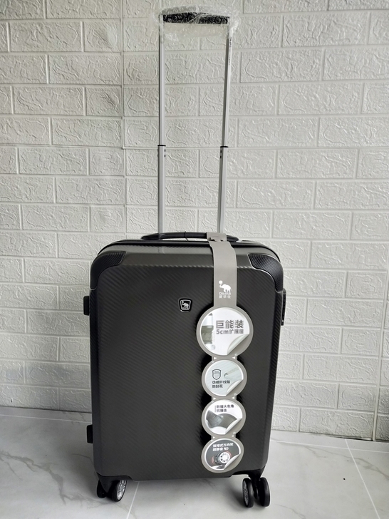 20寸爱华仕登机箱，24寸拉链拉杆万向轮行...