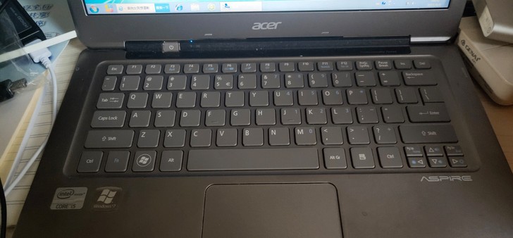 宏碁aspire  s3换了固态120g，...