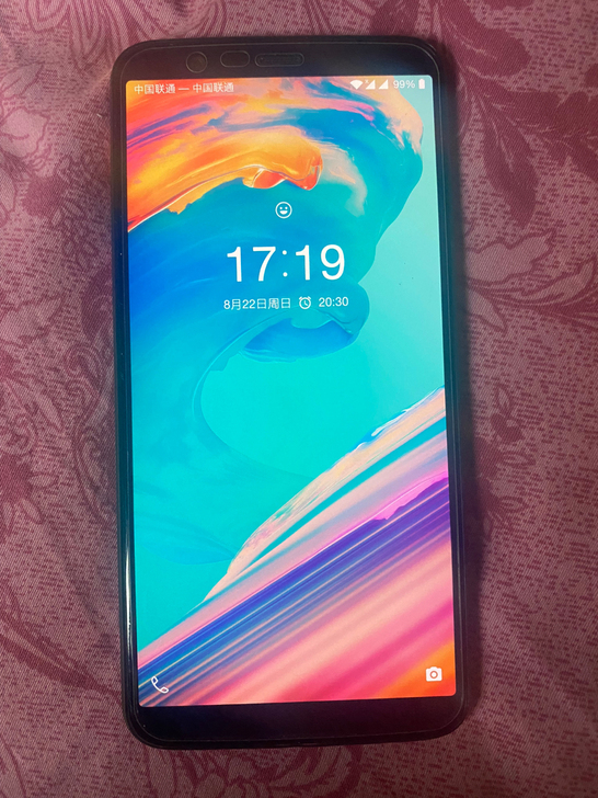 出售95成新一手自用一加5T，非手机贩子。...