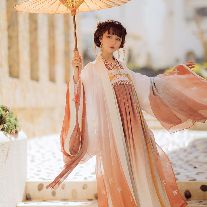 七月夕 缨缨 绝版汉服，两件套，无大袖，仅...