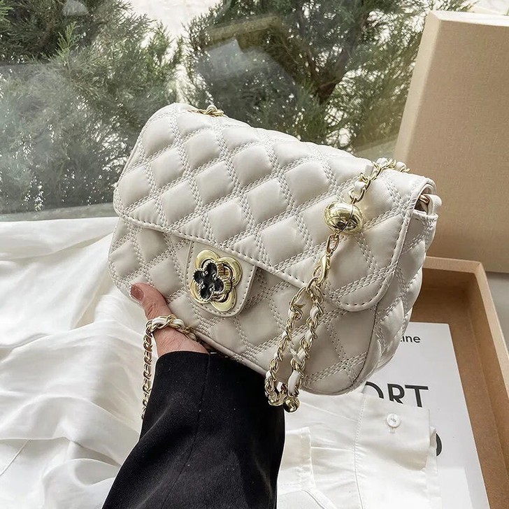 小金球链条包斜挎小方包