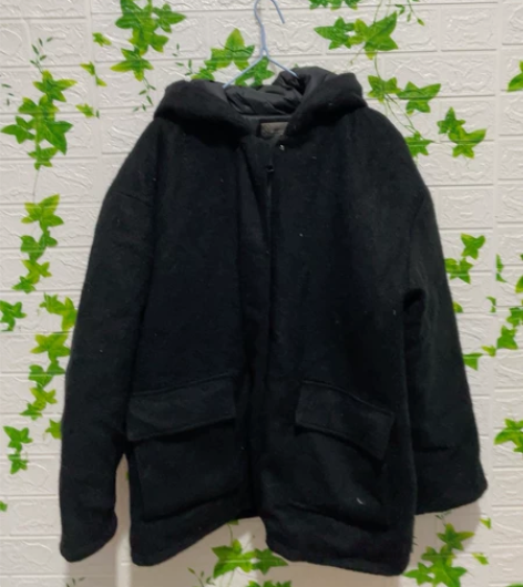 新百伦男士羽绒服!过年穿了一次!没有毛领了...