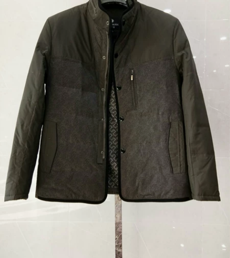 170码男装休闲羽绒服男士羽绒上衣 面料优...