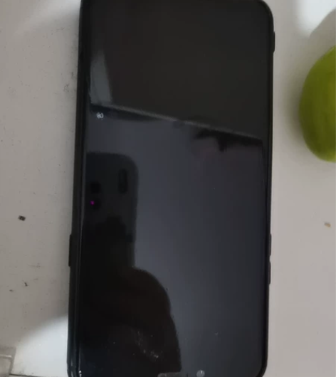 三星a6s.九成新 感兴趣的话点“我想要”...