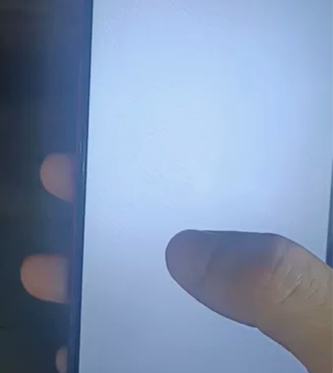 出一个vivo备用机，所有功能都正常，运行...