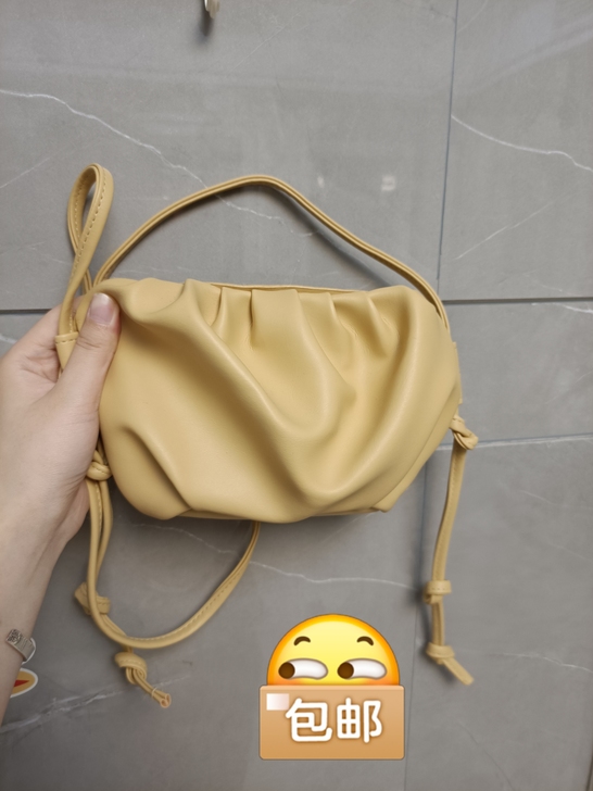 黄色小包包