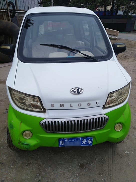 凯玛利代步车5块大水电池，最近实测50多公...