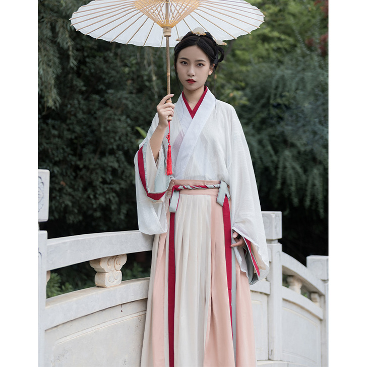 五五年 晋制汉服 买来闲置了很久 仅试穿 ...