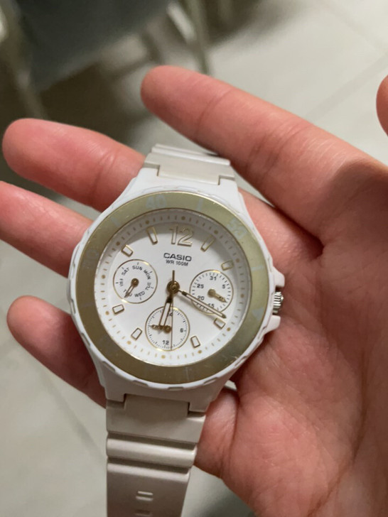 Casio石英手表