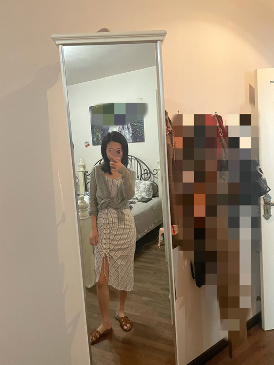 罗女士_夏天的条纹吊带抽绳设计裙，裙子真的...