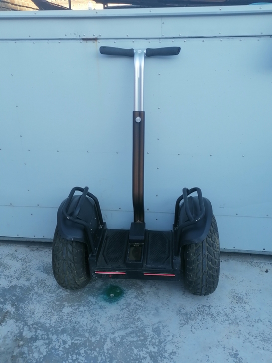 大型越野式平衡车，十七寸轮胎锂电池，没怎么...