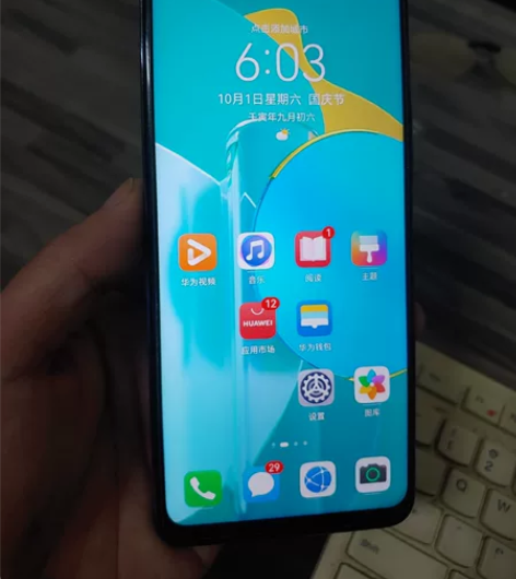 荣耀30s手机原装显示屏垃圾成色 功能正常...