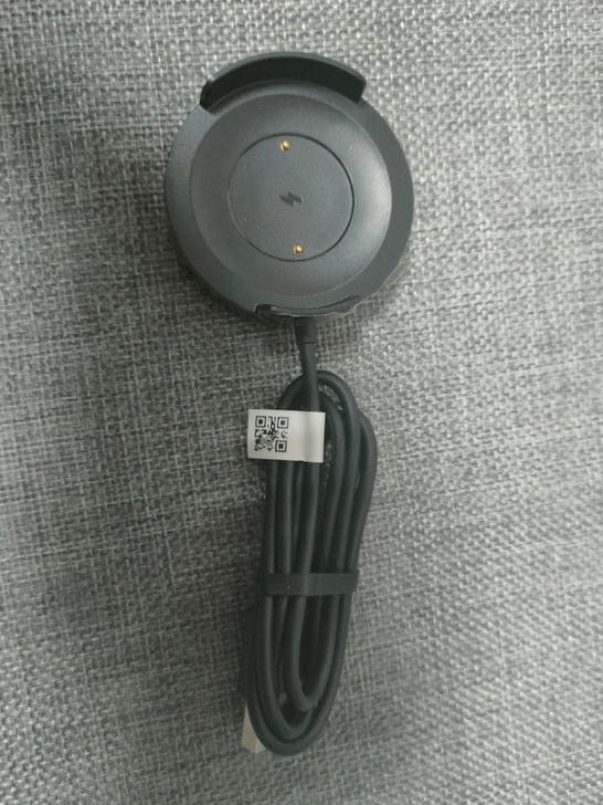 拆包小米手表color充电器,并非运动版