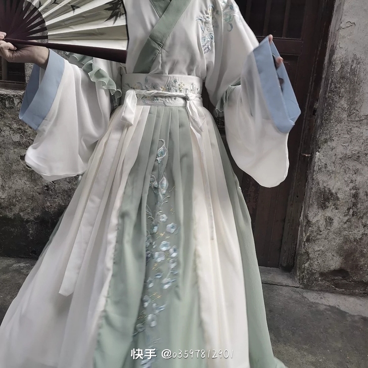 汉氧家的琼华全套（上襦＋半臂＋8破襦裙）M...