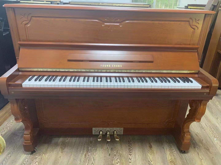 英昌精品二手钢琴,121FBX款系列