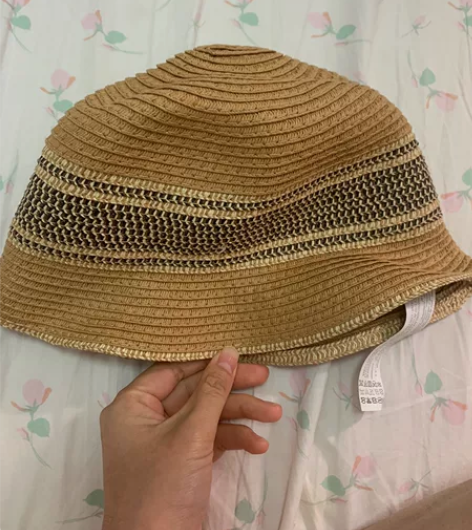 ZARA儿童草编帽 52cm 一次没戴过，...