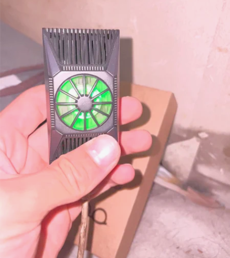手机散热器半导体制冷背夹降温神器液冷适用黑...