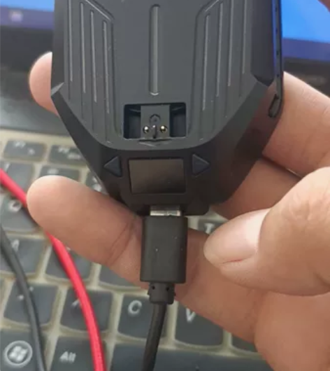 奢姿黑鲨涡轮手机散热器半导体散热背夹冰封降...