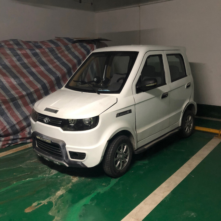 自家使用接送孩子上学用四轮电动代步车，准备...