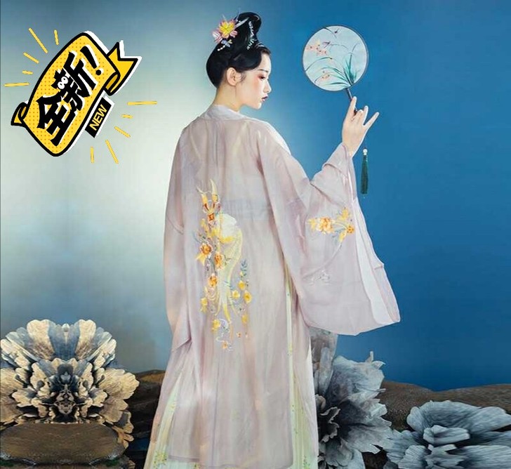 慕仙姿尔鼠大袖衫，全新吊牌+防撕条，颜色偏...