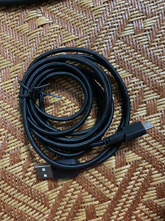 外星人610m鼠标电源线。。。