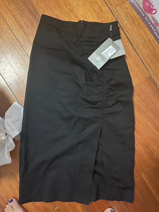 全新带吊牌一步裙!超级时尚!买小了!便宜出