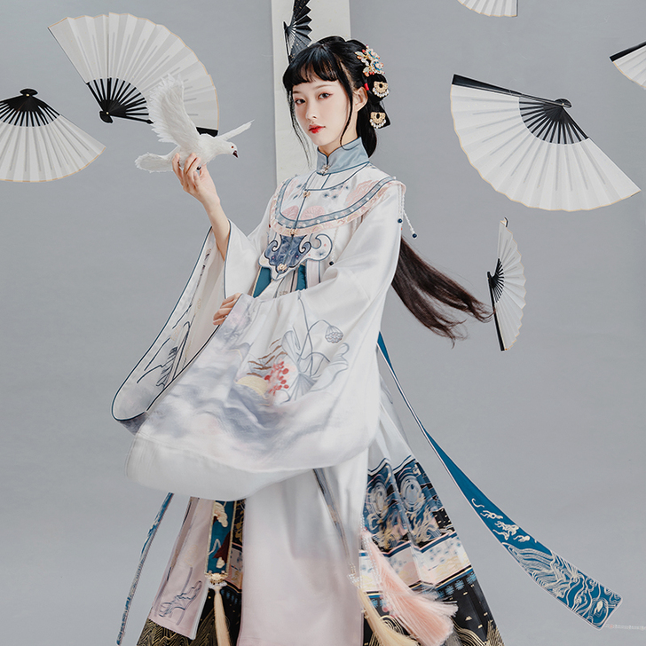 七月夕周年庆走秀款 墨染 明制立领马面裙云...