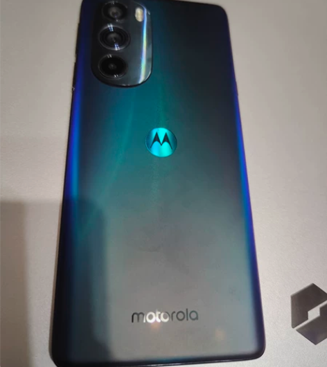 摩托罗拉 moto edge x30 12...