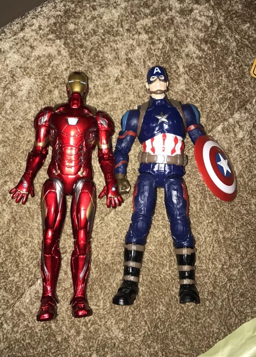 漫威正版复联3可动钢铁侠美国队长蜘蛛侠灭霸...