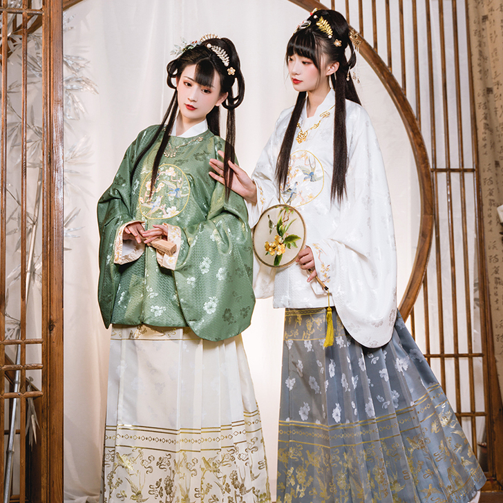 花神记。 蓝白。汉服明制 xl上下齐 吊...