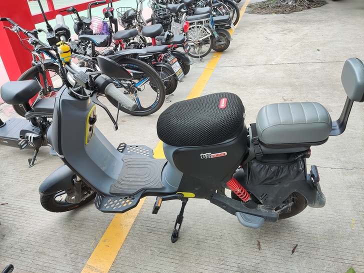 地表最强国标车九号b110p