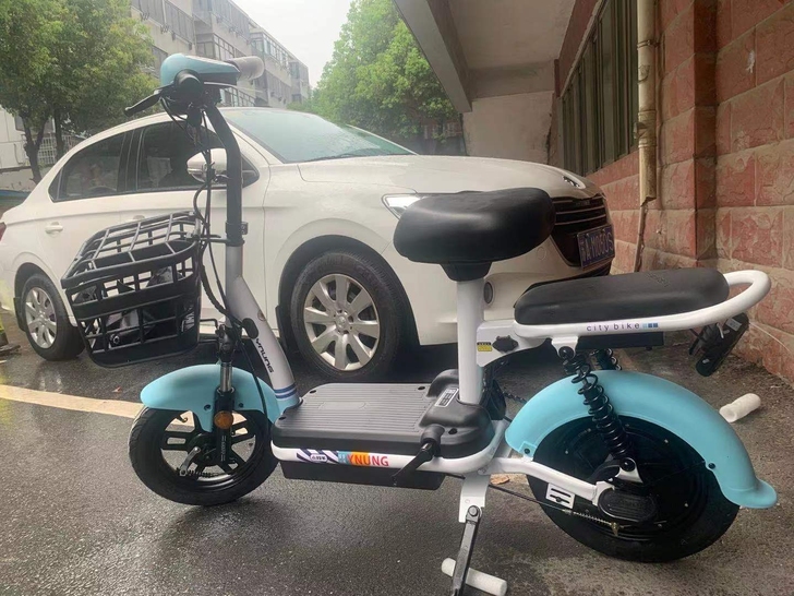 别看二手电动车了，全新的带电池以旧换新69...