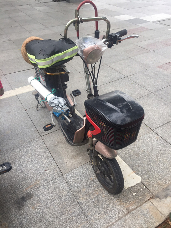 二手旧思帝诺蓄电池电动车，48V12a超威...