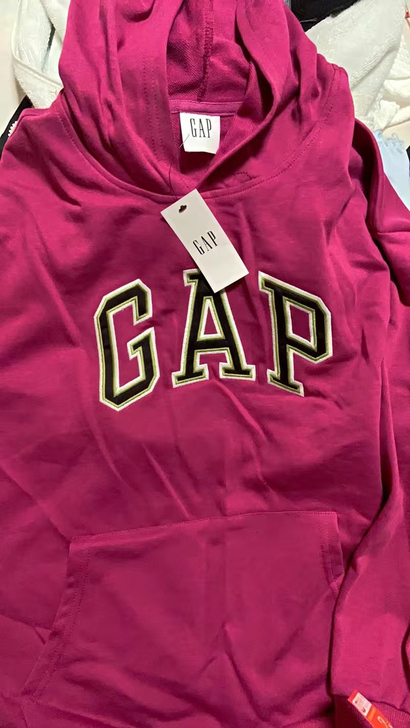 GAP卫衣吊牌没拆包装还在不喜欢了处理了