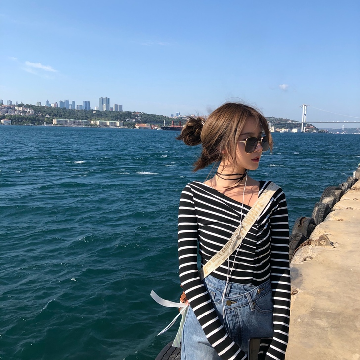 毛针织衫