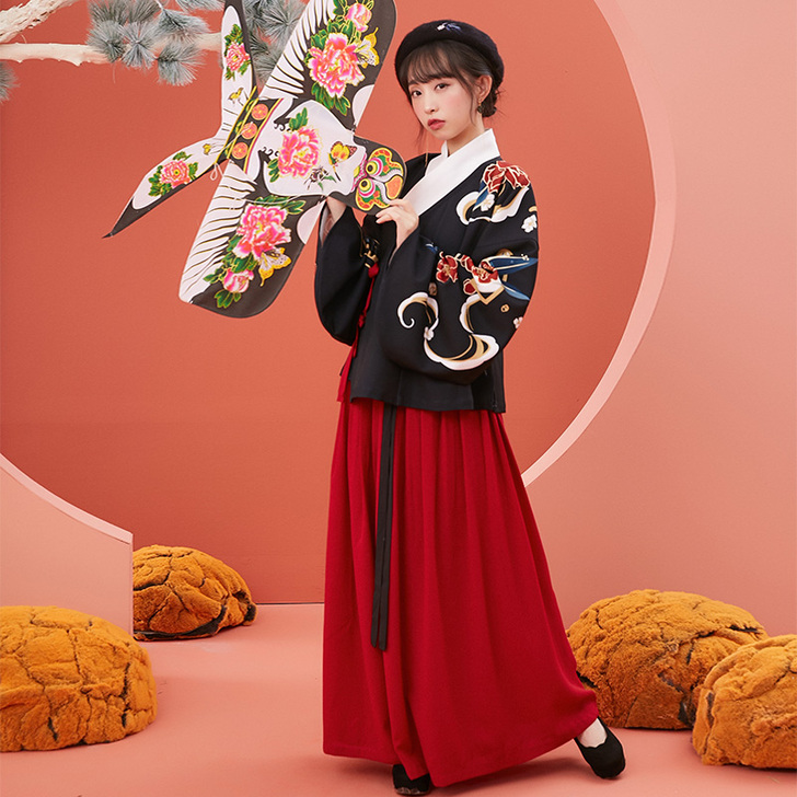 【十三余 小豆蔻儿】[东风一梦]