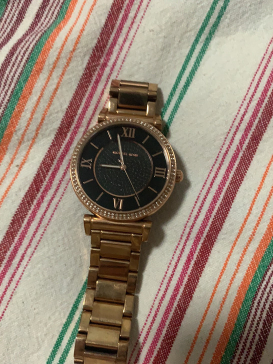 MK手表,2018年在银泰城买的,没有包装...